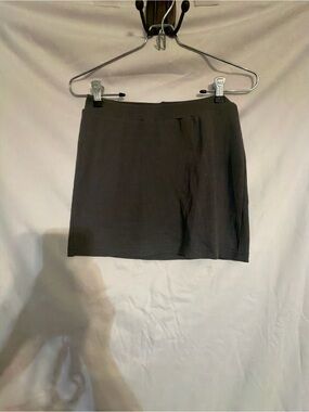PrettyLittleThing Black Ribbed Mini Skirt
